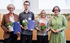 Julia von Blumenthal mit Stipendiat*innen